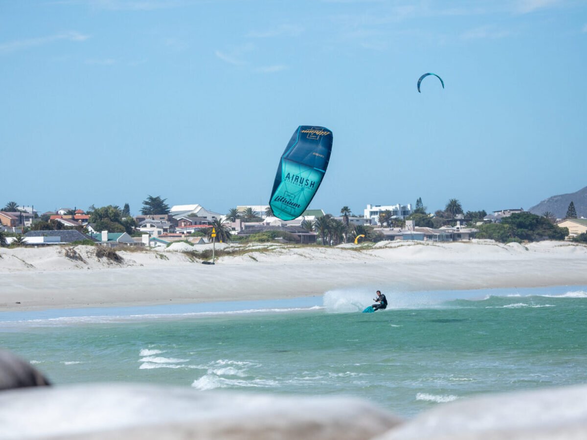 Kitesurf à Langebaan – Cape Town Kitesurf à Langebaan près de Cape Town en Afrique du Sud